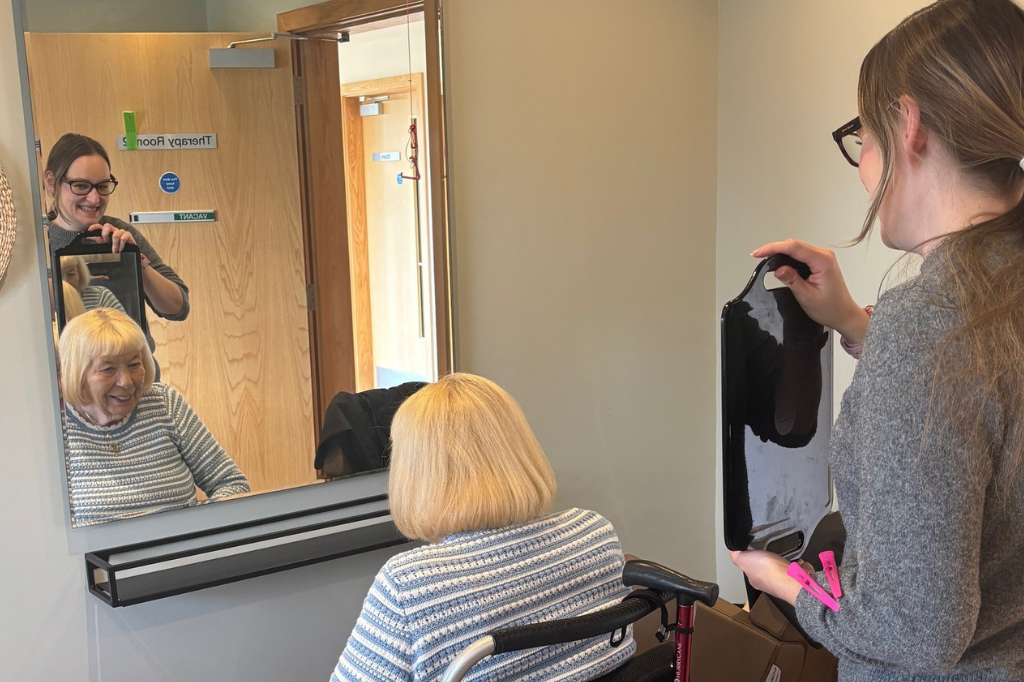 Hairdresser role